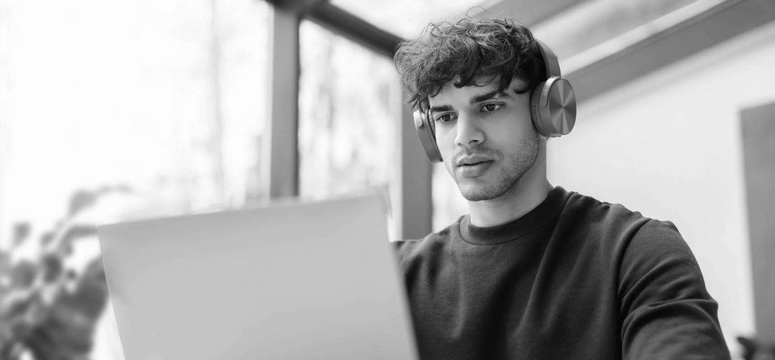 Espacio de aprendizaje optimizado para webinars financieros